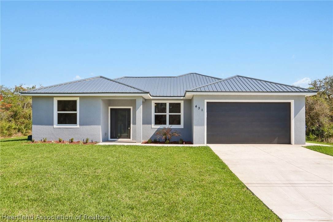 431 Foxdale Road - Photo 1