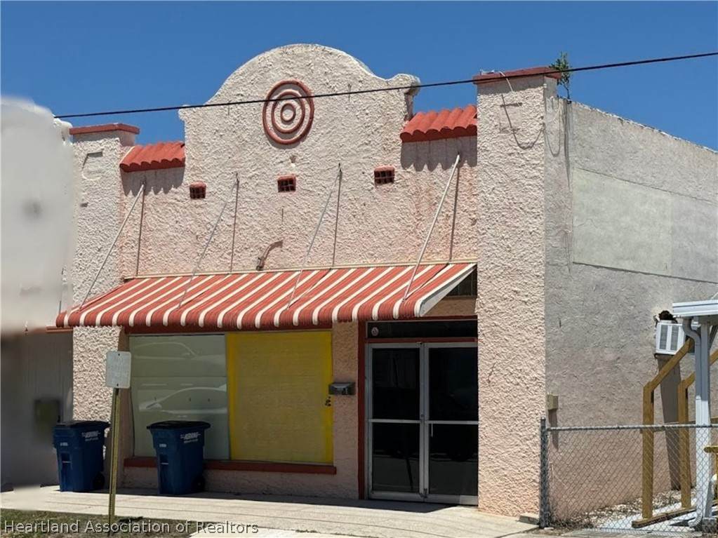510 Pine Street - Photo 1