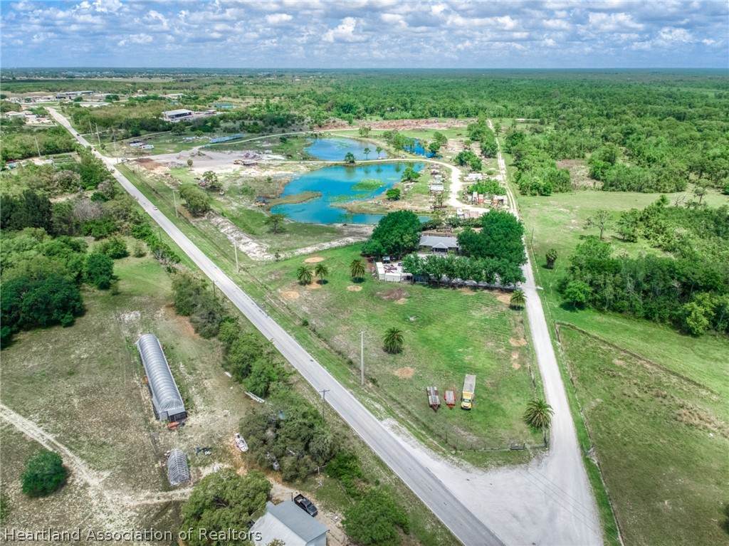 4740 Kenilworth Boulevard - Photo 1