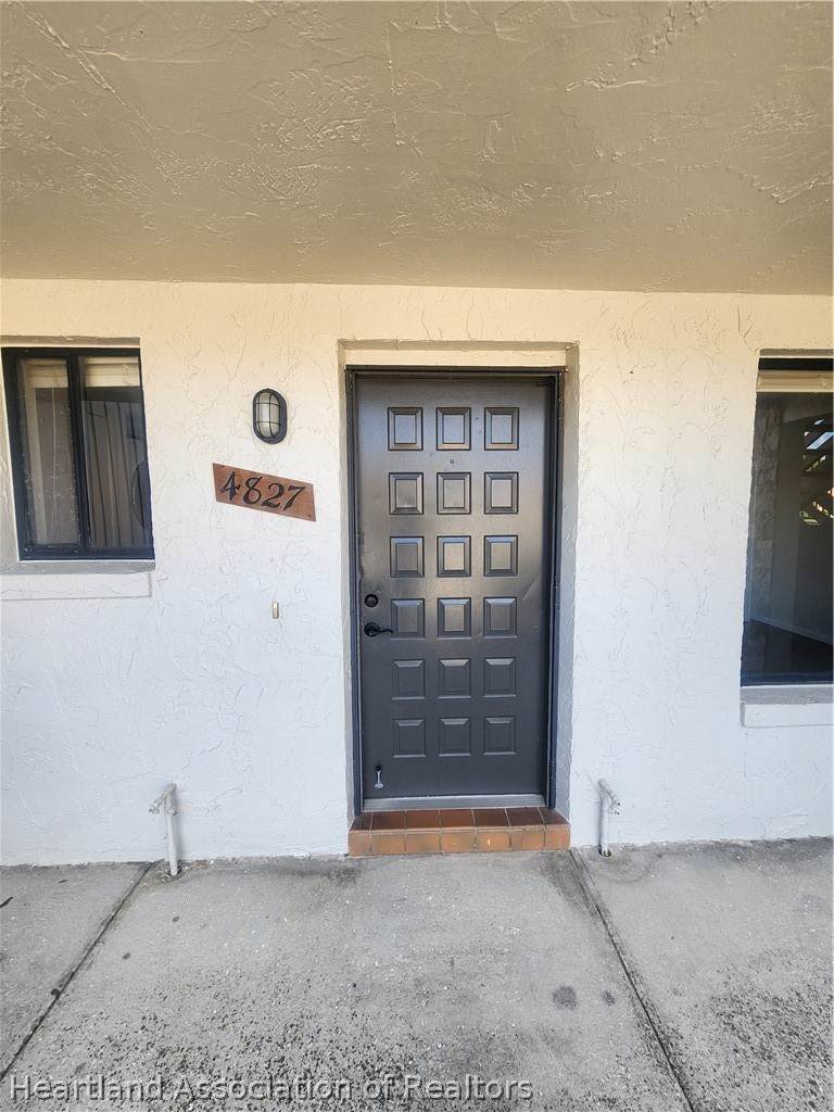 4827 Vilabella Drive - Photo 1