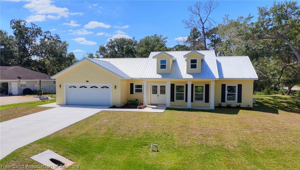 1510 Spring Lane - Photo 1