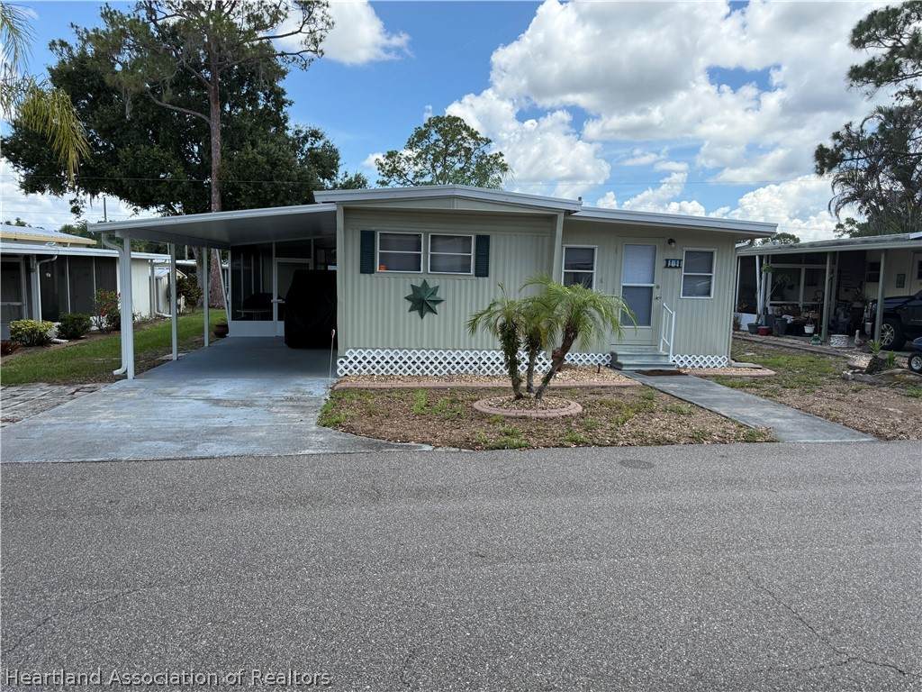11 Skyline Drive - Photo 1