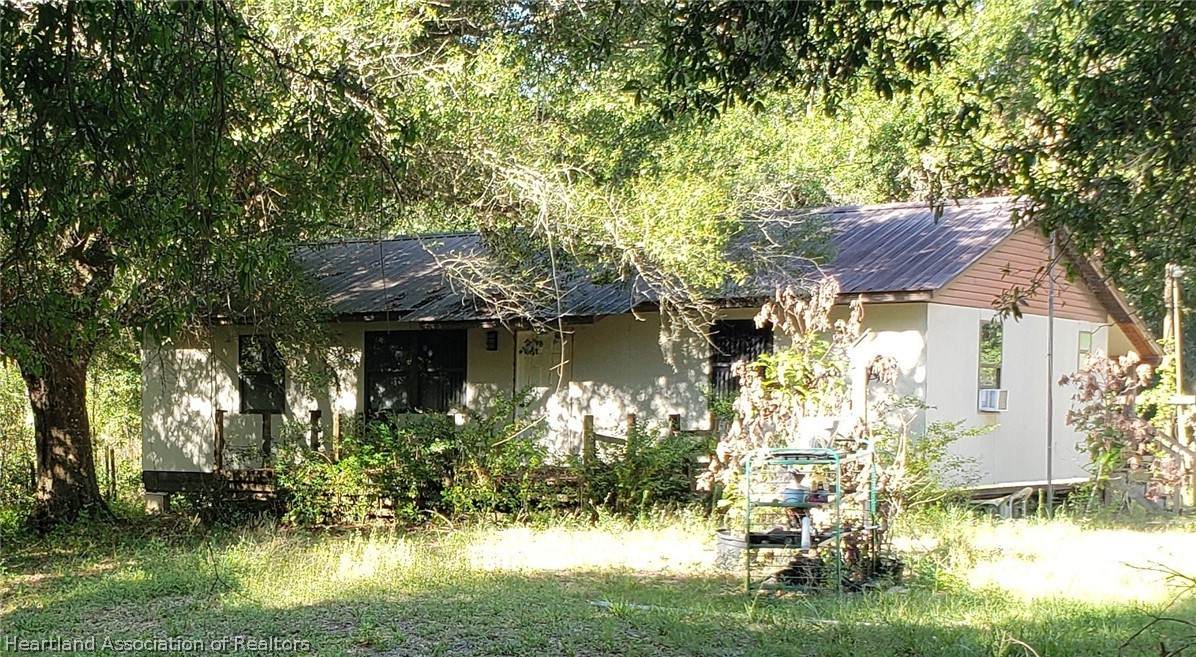 4400 Quail Run - Photo 1