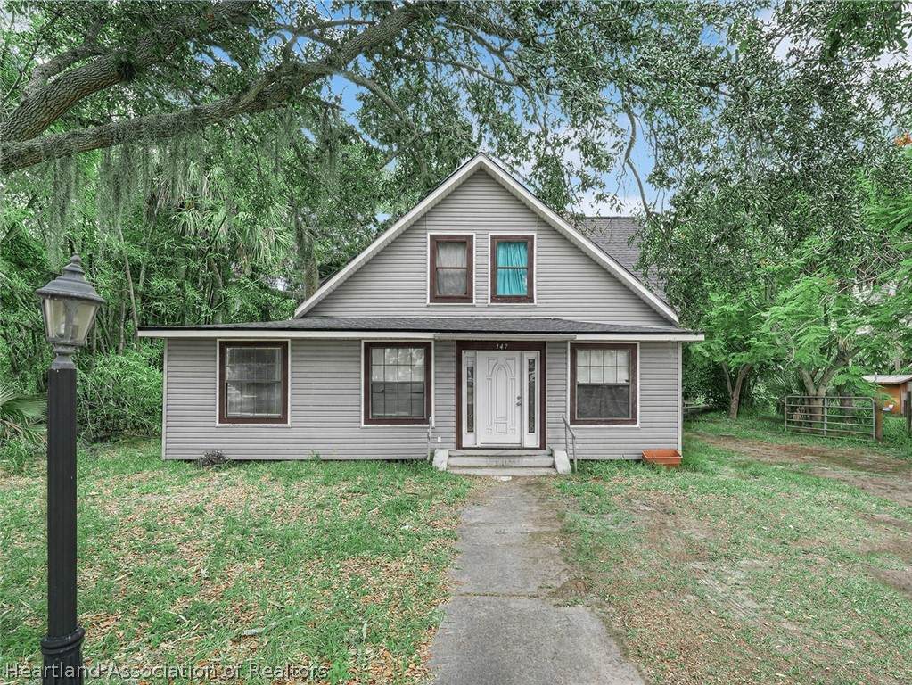 147 Polk Avenue - Photo 1
