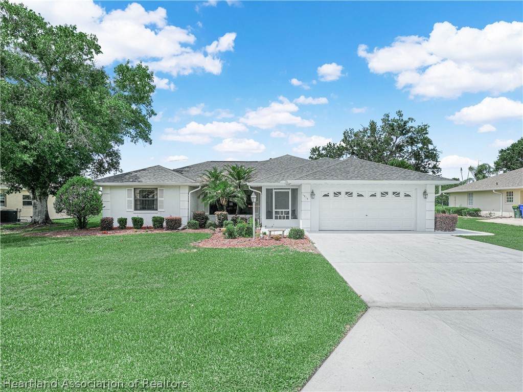 1914 Sunrise Drive - Photo 1