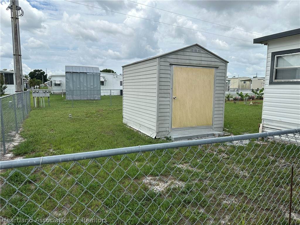 https://bt-photos.global.ssl.fastly.net/sebring/orig_boomver_1_326192-2.jpg