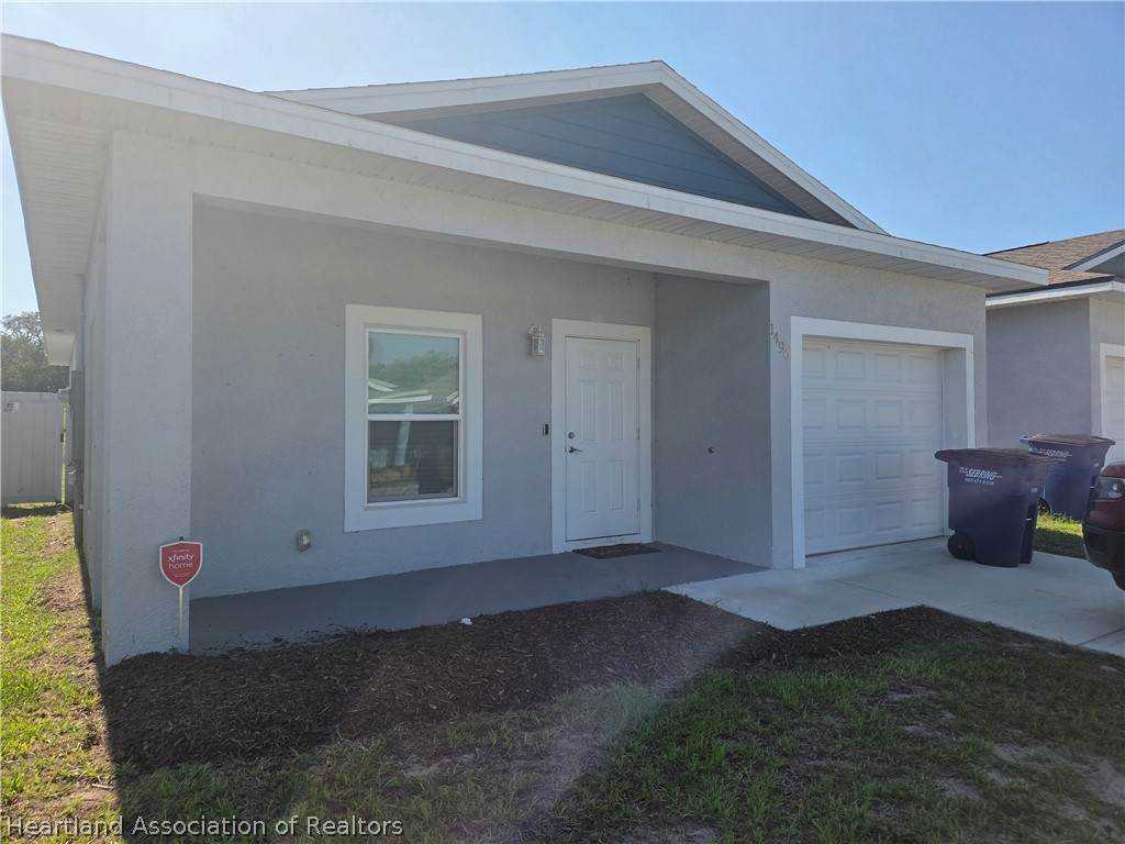1496 Las Villas Boulevard - Photo 1