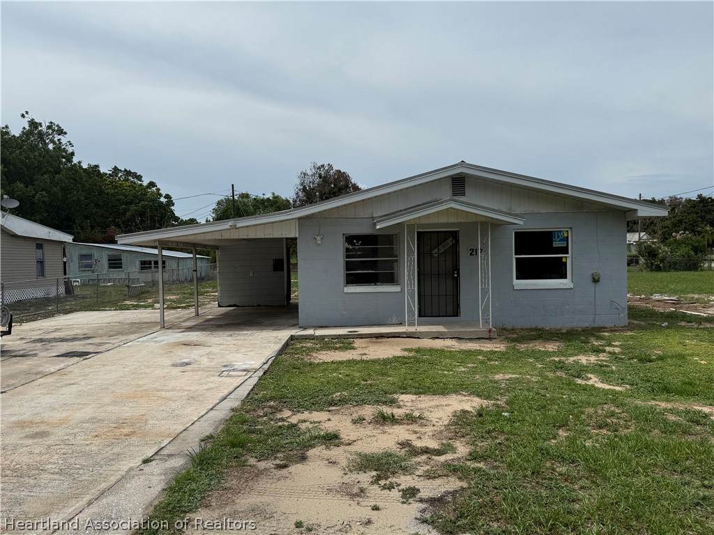217 Palmetto Street - Photo 1