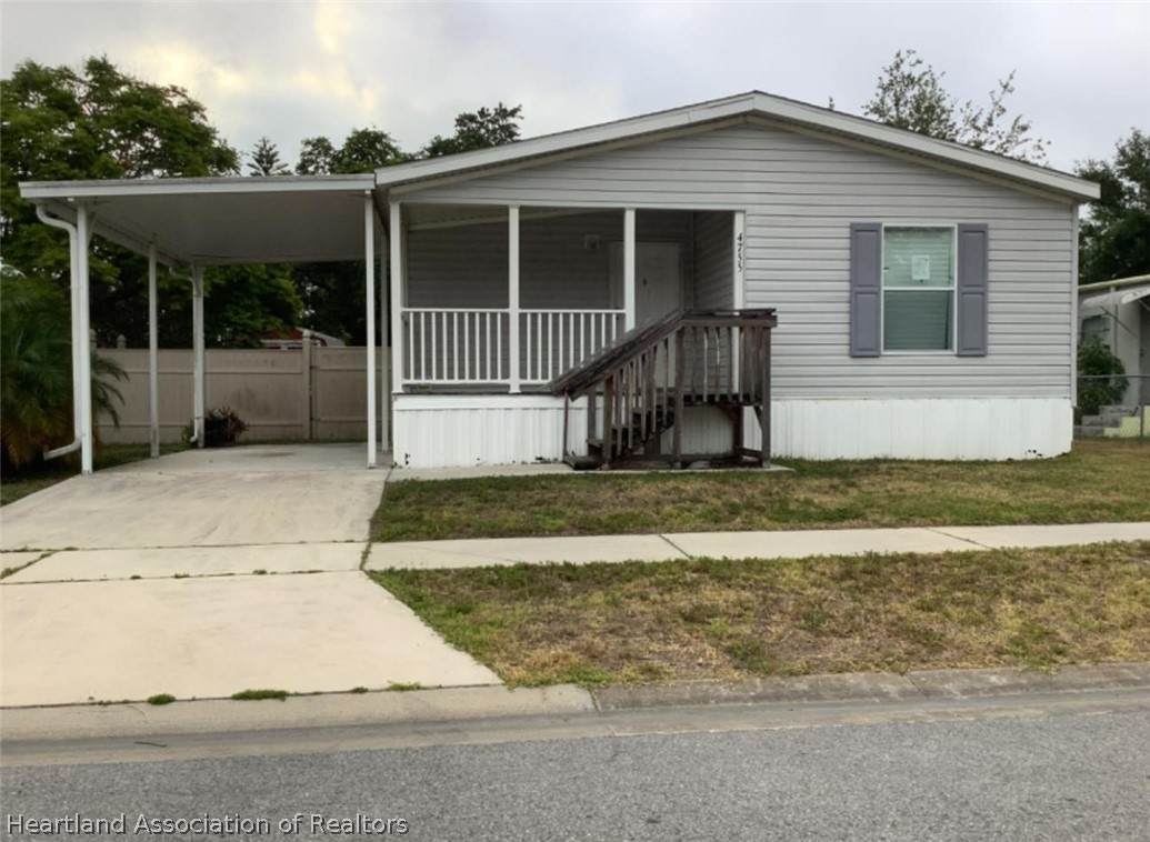 4755 Bunting Avenue - Photo 1