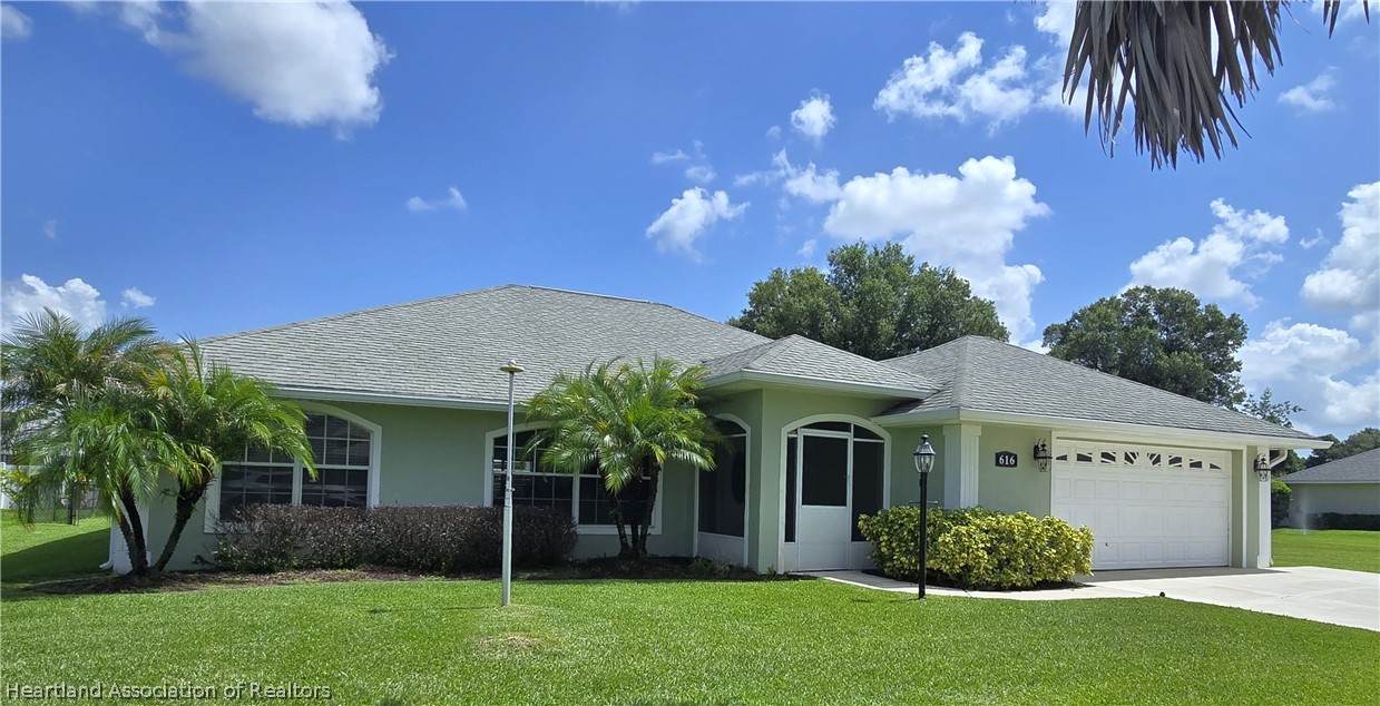 616 Maravilla Avenue - Photo 1