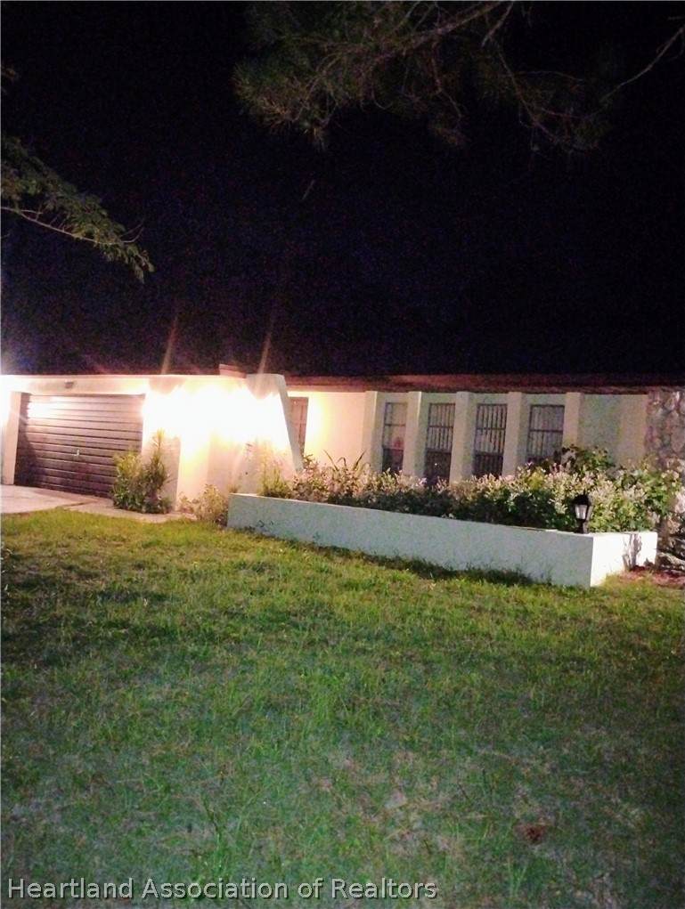 https://bt-photos.global.ssl.fastly.net/sebring/orig_boomver_1_326543-2.jpg