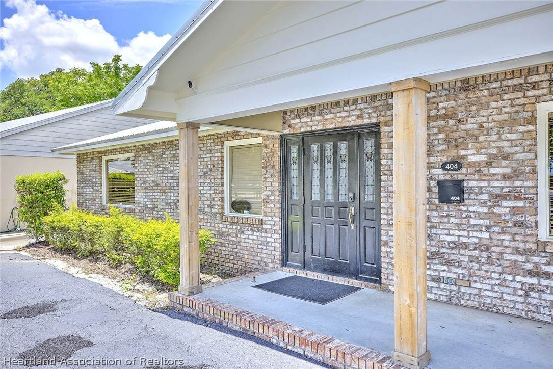 404 6th Avenue - Photo 1