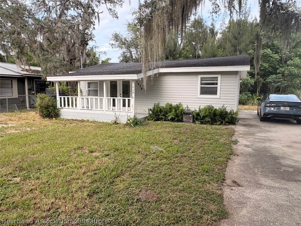 1634 Wightman Avenue - Photo 1