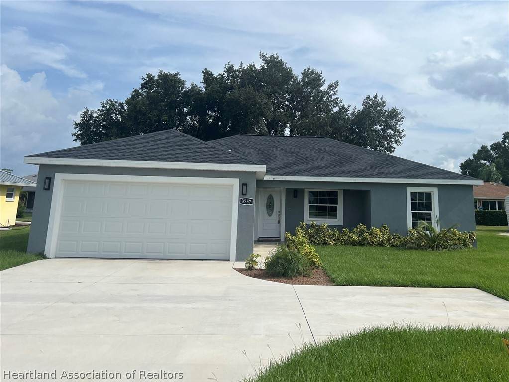 3757 Sebring Pkwy - Photo 1