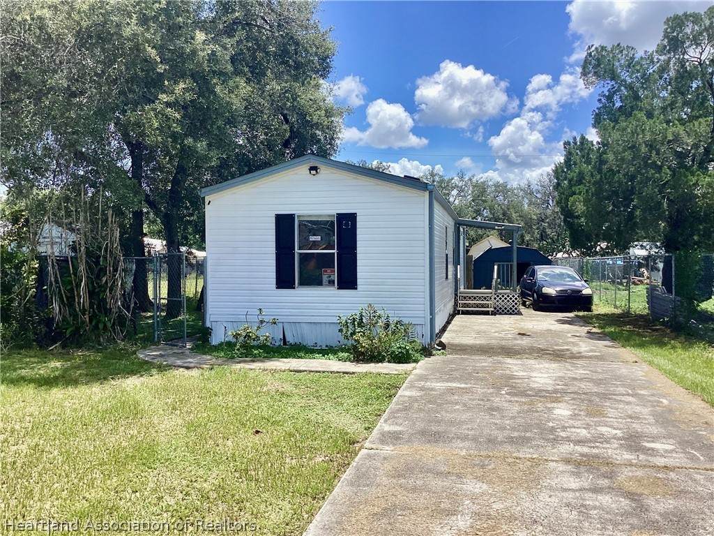 4717 Mundell Avenue - Photo 1