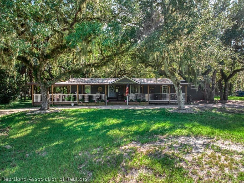 1682 Friendship Lane - Photo 1