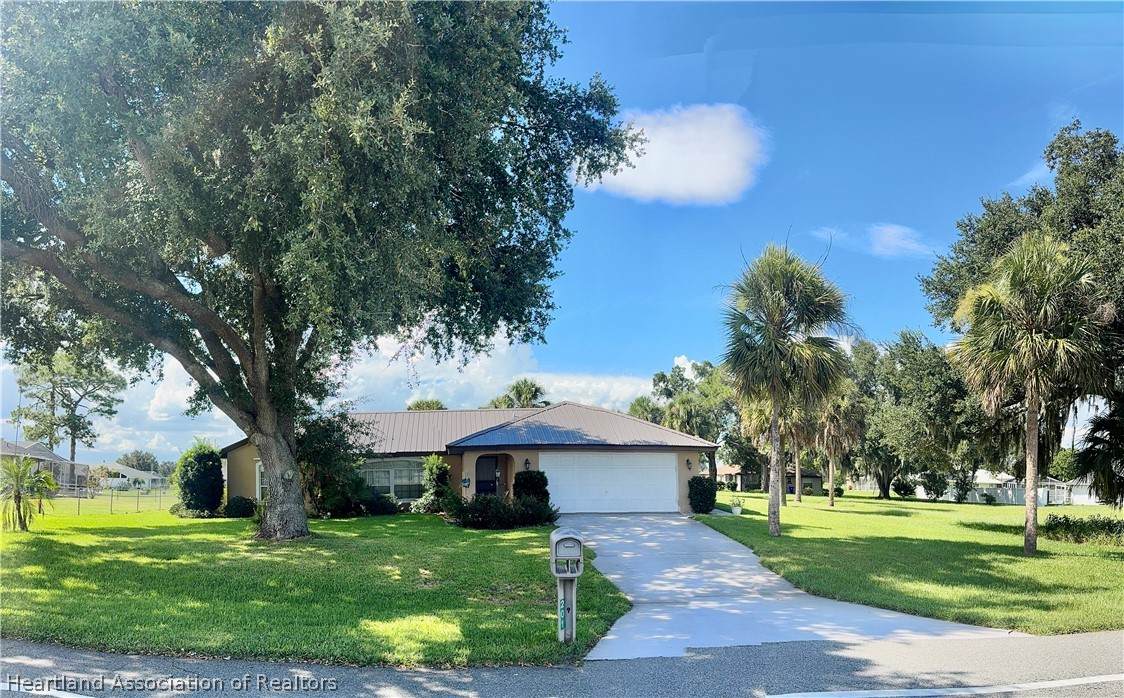 201 Duane Palmer Boulevard - Photo 1
