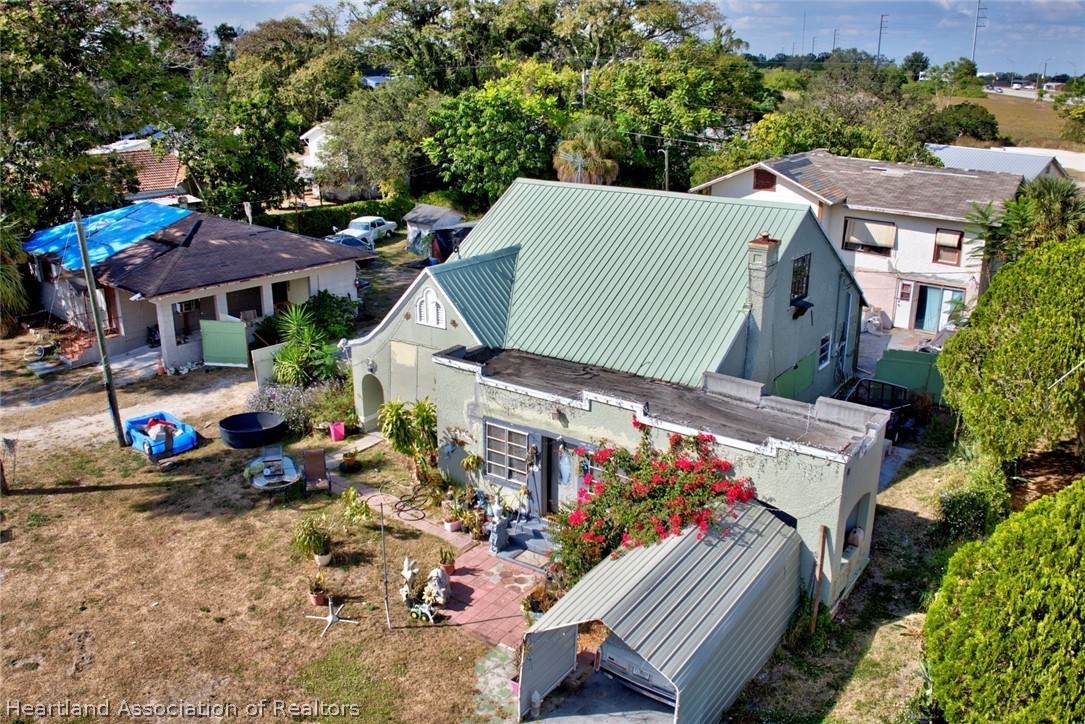 2577 Lake Lillian Drive - Photo 1