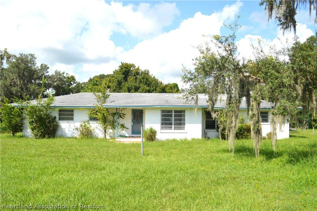 301 Lemon Street - Photo 1