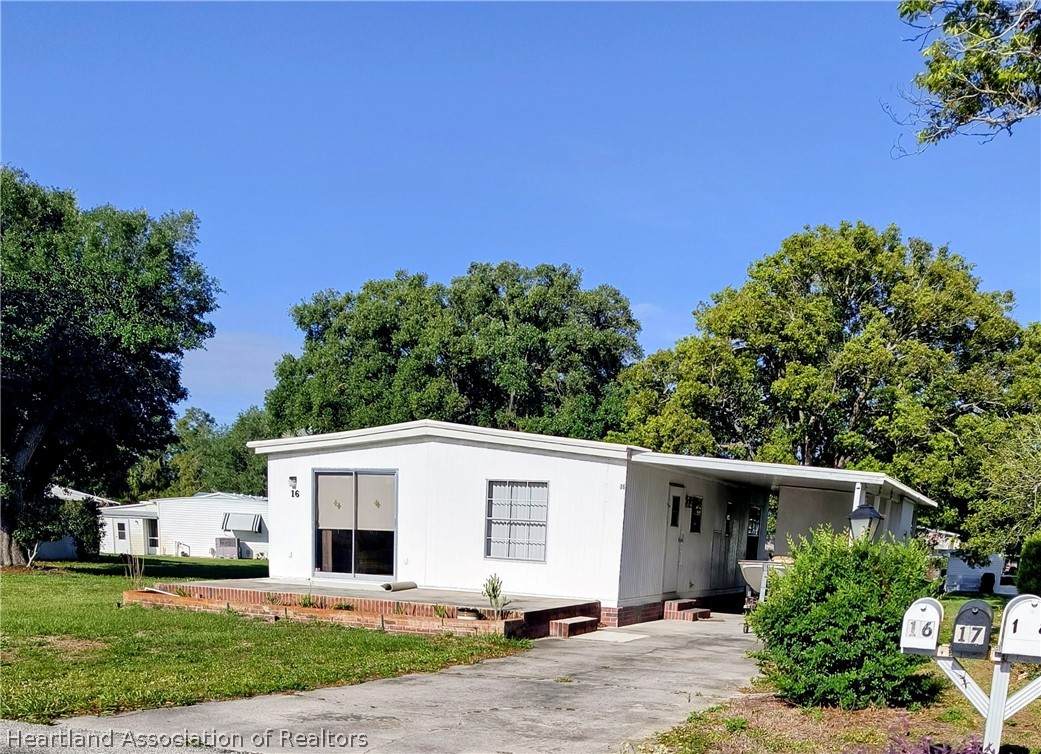 16 Pinecrest Street - Photo 1