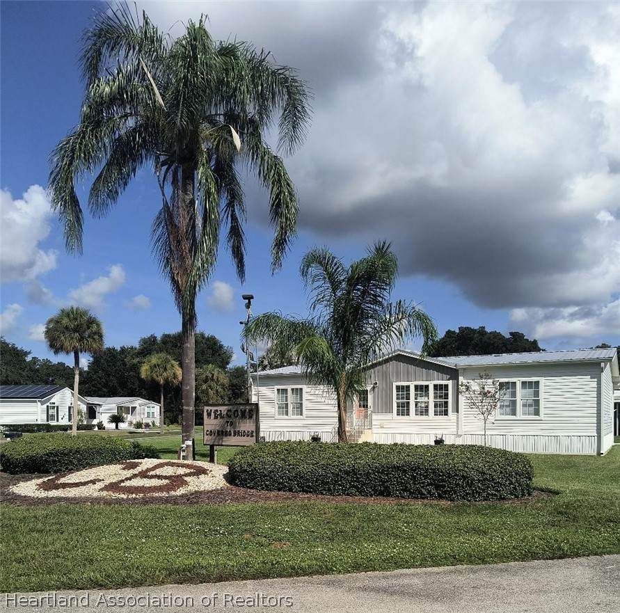 4 Pinecrest Street - Photo 1