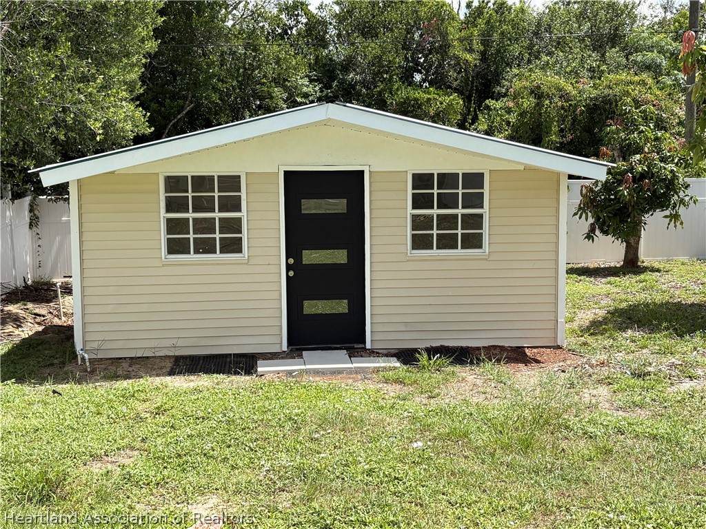 1506 Orange Blossom Avenue - Photo 1