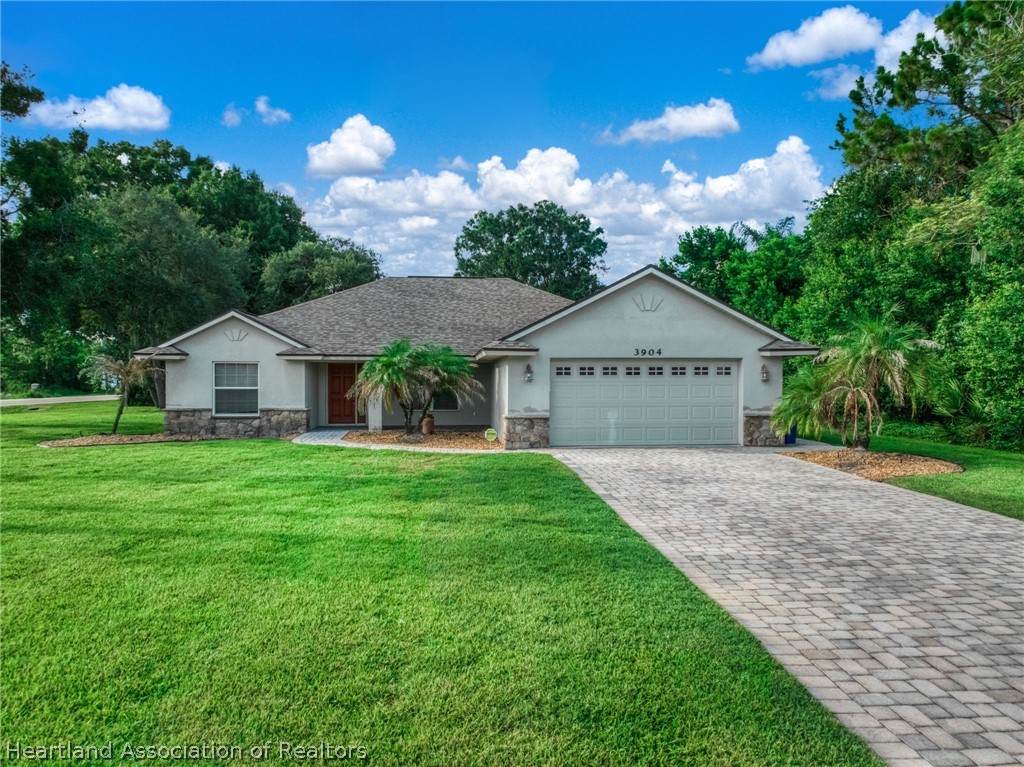3904 Golfview Road - Photo 1