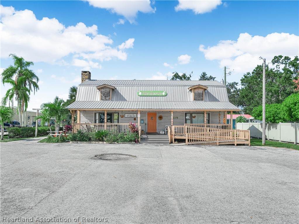 401 N 6Th Ave, Wauchula, FL 33873