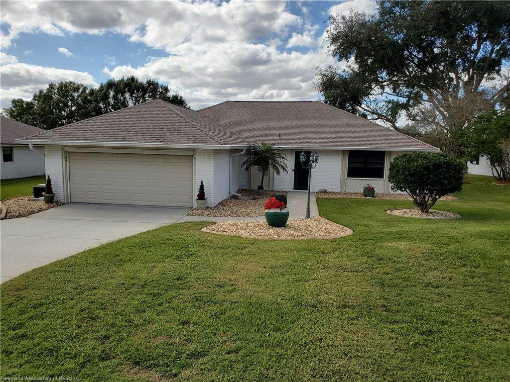 4 Rosewood Drive - Photo 1
