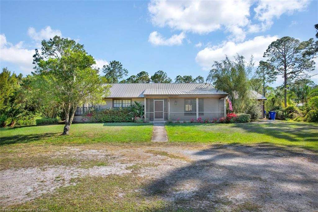 1069 Hyacinth Avenue - Photo 1