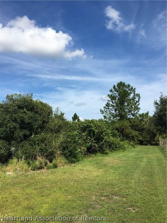 2720 Lakepoint - Photo 1
