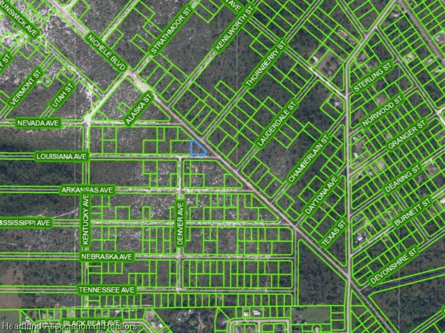 532 Nichele Boulevard - Photo 1