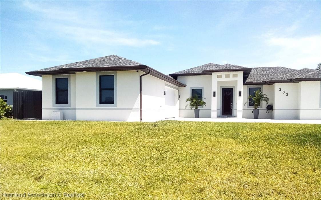 363 Paisley Avenue - Photo 1