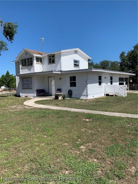 402 Franklin Street - Photo 1