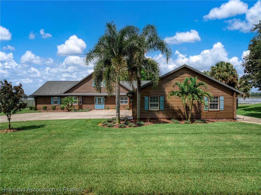 160 Huntley Drive - Photo 1