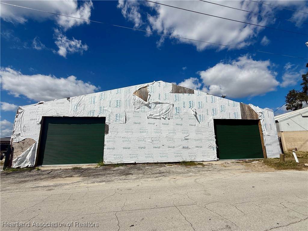 454 Park Street - Photo 1