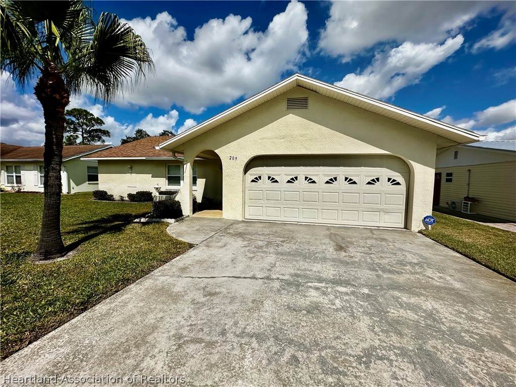209 Loon Avenue - Photo 1