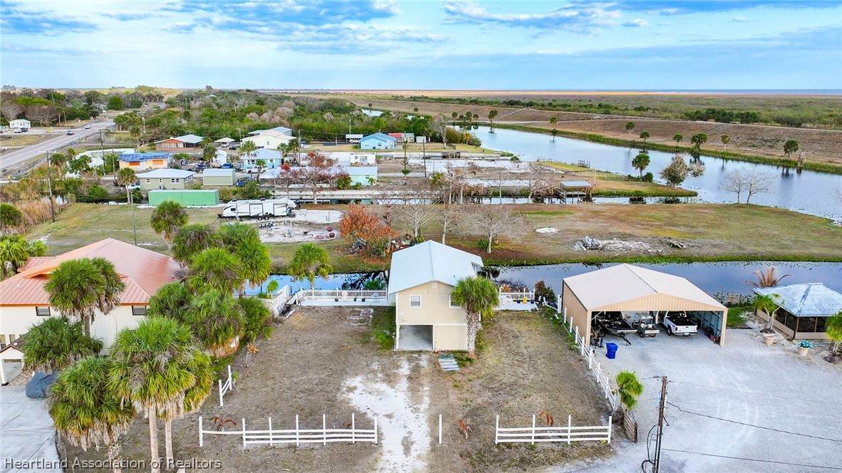 1041 Pine Way - Photo 1