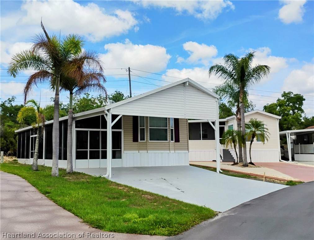 38 Freedom Way - Photo 1