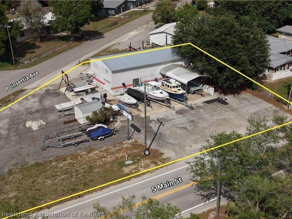 702 Main Avenue - Photo 1