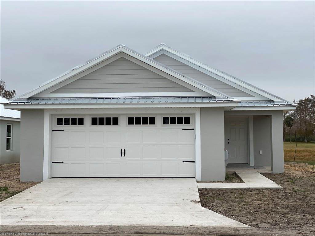 6160 Oak Leafe Circle - Photo 1