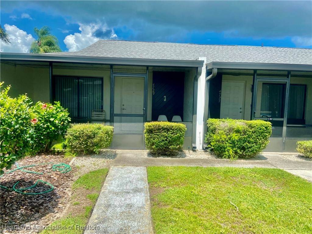 4729 Vilabella Drive - Photo 1