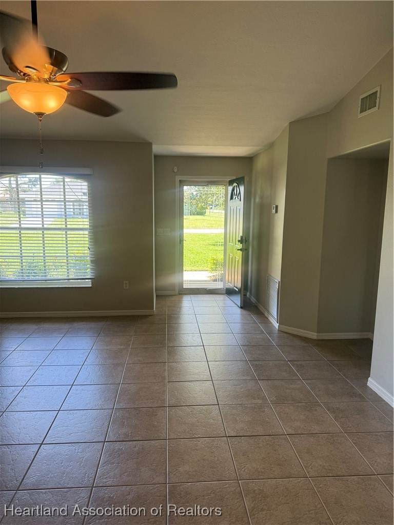 https://bt-photos.global.ssl.fastly.net/sebring/orig_boomver_3_316413-2.jpg