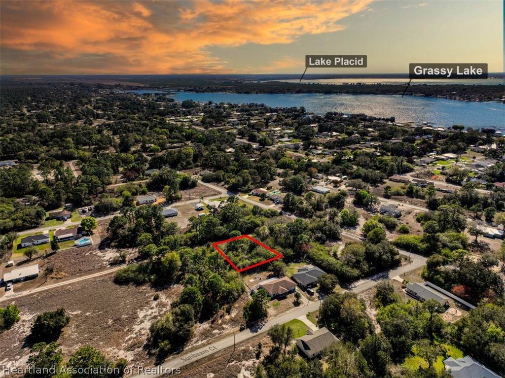 224 Starlight Avenue - Photo 1