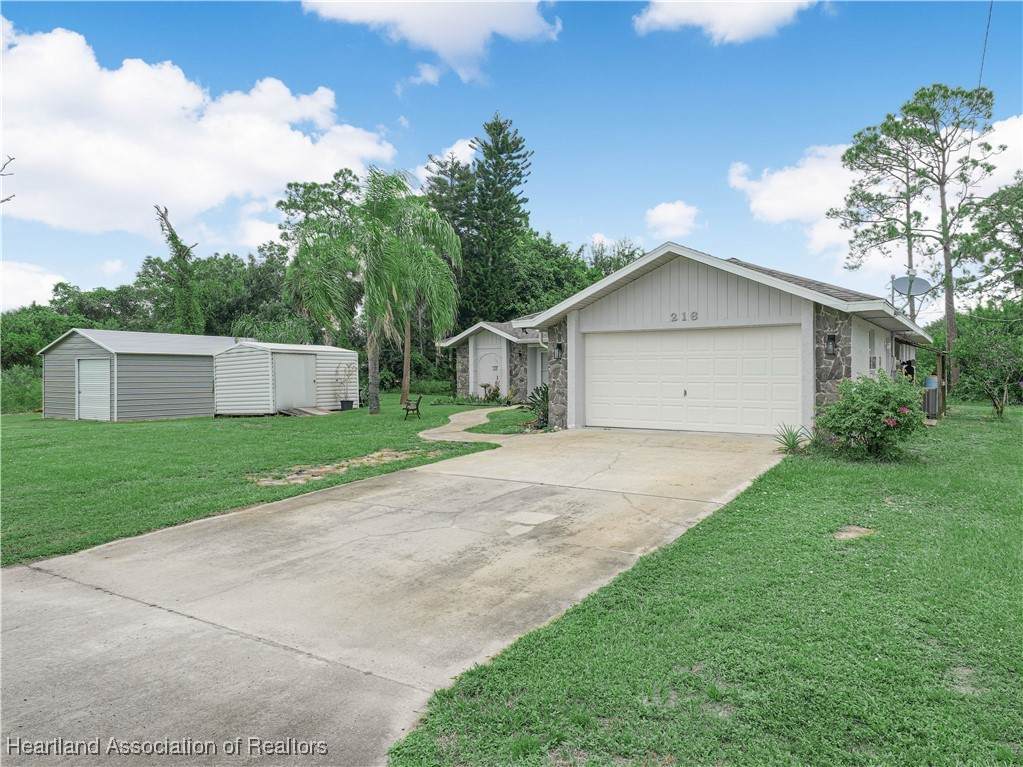 216 Phantasy Avenue - Photo 1