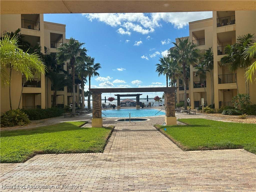 2351 Lakeview Drive - Photo 1