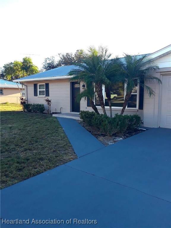 2225 Huntington Road - Photo 1