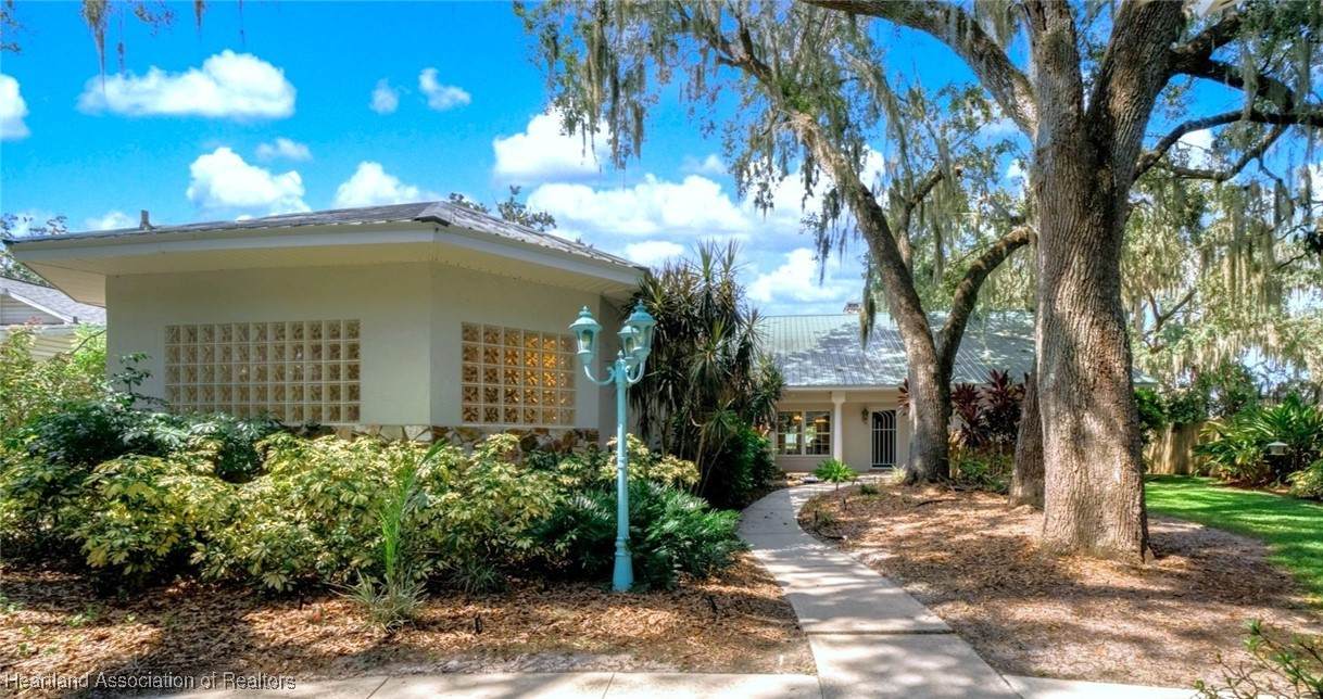 1630 Sentinel Point Road - Photo 1