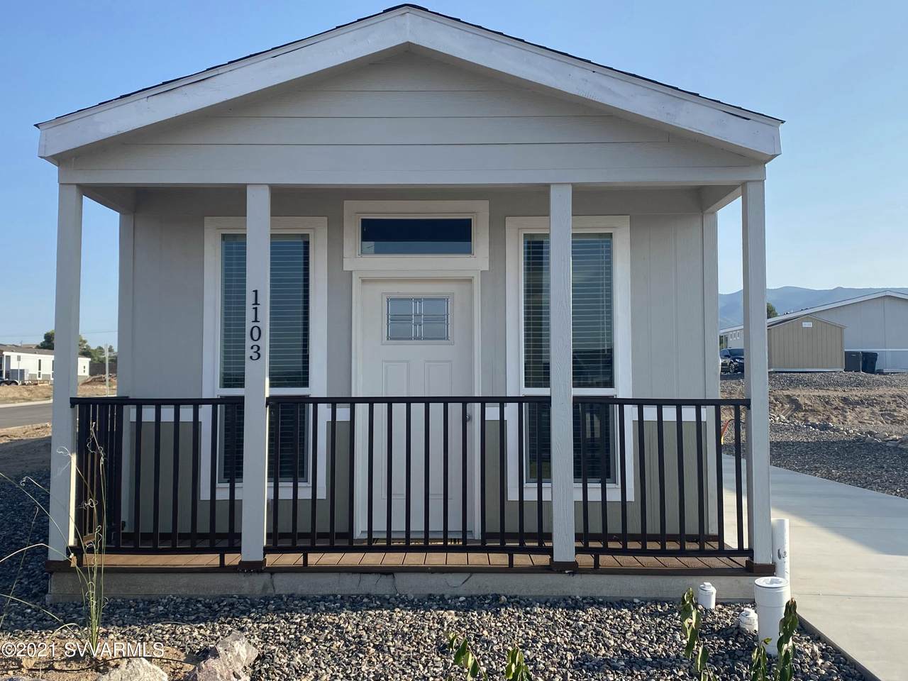 1067 Thorton Rd - Photo 1