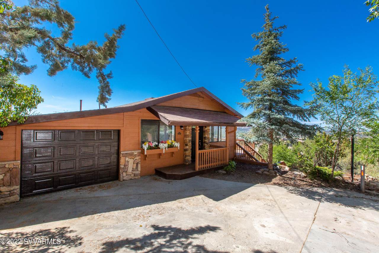 1254 Scenic Heights Drive - Photo 1